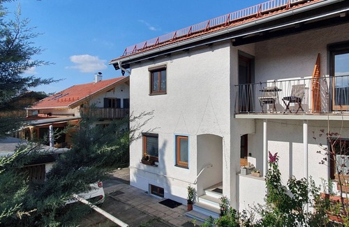 Altenmarkt an der Alz Apartment | Alztal vacation apartment (with wallbox)