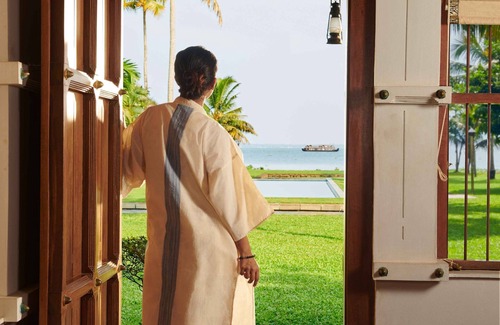 Muhamma Villa | amã Stays & Trails Pathiramanal Villa, Alappuzha