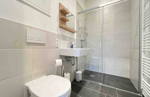 Amberg Apartment | (AM1062) Smart apartment for fitters