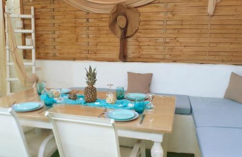 Kalamaki House | Amalia House Kalamaki