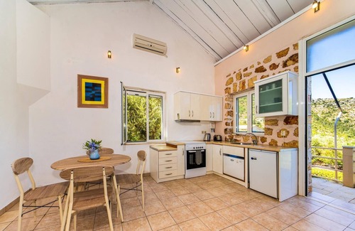 Vathy Villa | Amalthia Cottage in Vathy