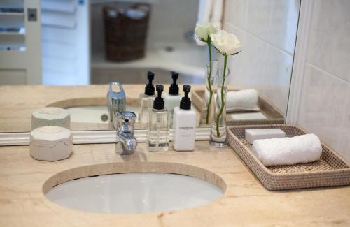 Knysna House | Amanzi Island Boutique Hotel