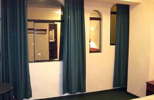 La Perla Hotel | Amara Hotel