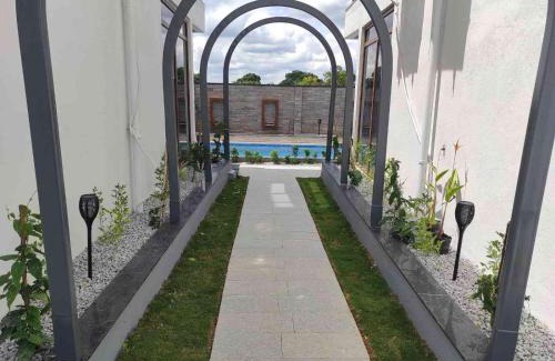 Chikkaballapur House | Amara Kosha Misty Hills - Channa