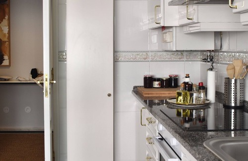 Linda-a-Velha Apartment | Amazing 2 bedroom apartment near Lisbon (10 min) in Parque do Jamor, Oeiras