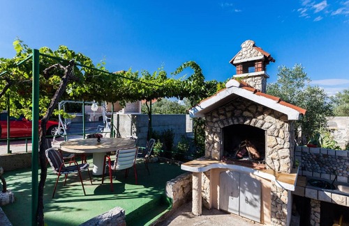 Kukljica Villa | AMAZING 2 BEDROOM APARTMENT - MAGICAL ISLAND EXPERIENCE - CROATIA!