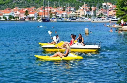 Kukljica Villa | AMAZING 2 BEDROOM APARTMENT - MAGICAL ISLAND EXPERIENCE - CROATIA!
