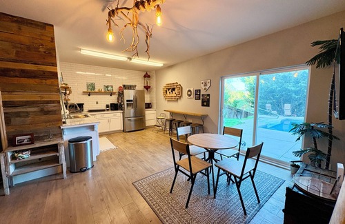 Virginia Foothills House | Amazing 2-bedroom guest house with pool. Very Private and Quiet Neighborhood!