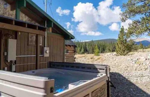 Alma House | Amazing 5BR Hot Tub Game Room Mountain Views