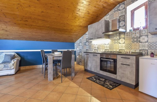 Santa Venerina Apartment | Amazing apartment in Santa Venerina