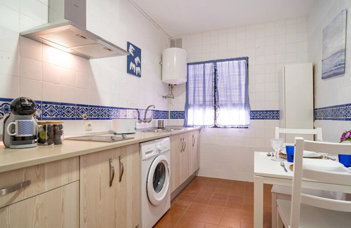 Carmona Apartment | Amazing apartment in Carmona with WiFi