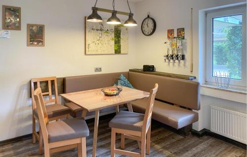 Zweifelscheid Apartment | Amazing Apartment In Zweifelscheid