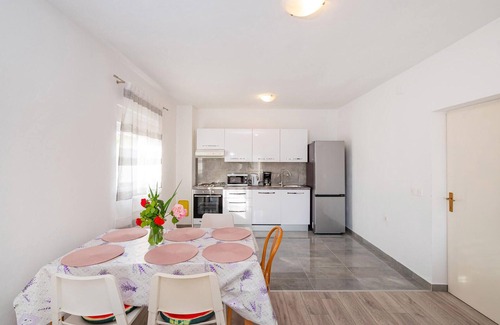 Rovanjska Apartment | Amazing apartment in Rovanjska