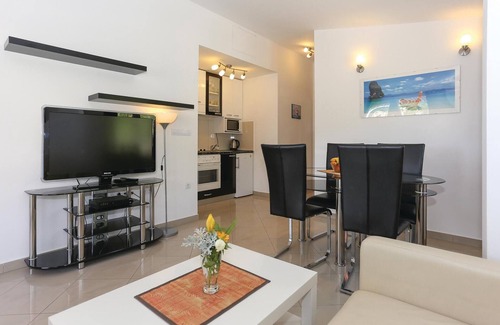 Jesenice Apartment | Amazing apartment in Jesenice with WiFi