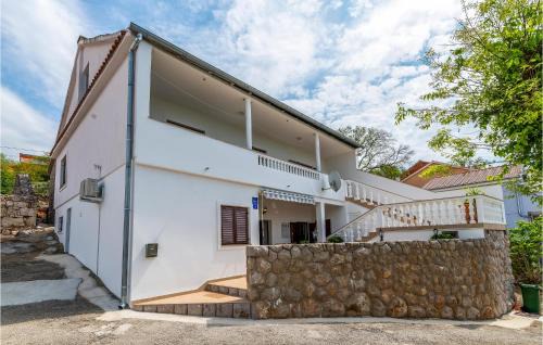 Rovanjska Apartment | Amazing Apartment In Jasenice With Wifi