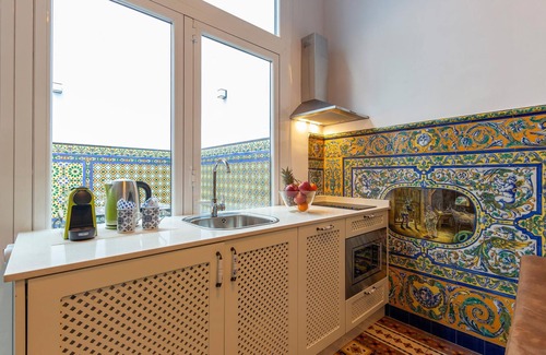 Triana Apartment | Amazing apartment in Sevilla with WiFi