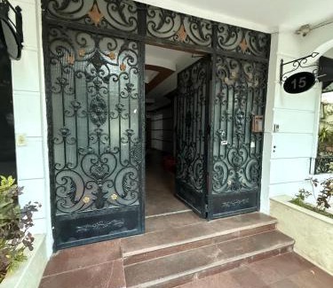 Heliopolis Apartment | Amazing Apartmnet in a cul-de-sac Area- Great View