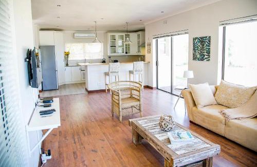 Melkbosstrand House | Amazing Beach House in Melkbos!