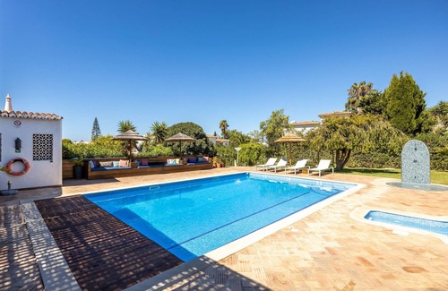 Mato Serrao Villa | Amazing Carvoeiro Villa | Villa Carvoeiro Grande | 16 Bedrooms | Private Pool &.