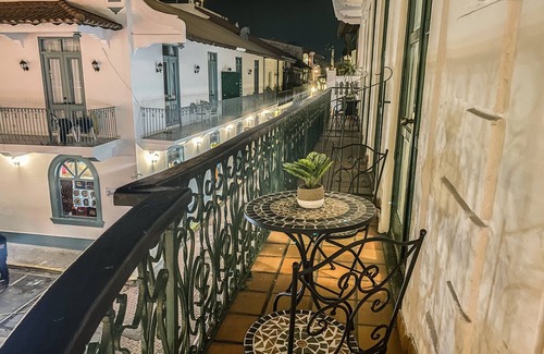 Panama City Apartment | Amazing Experience Casco Viejo 4