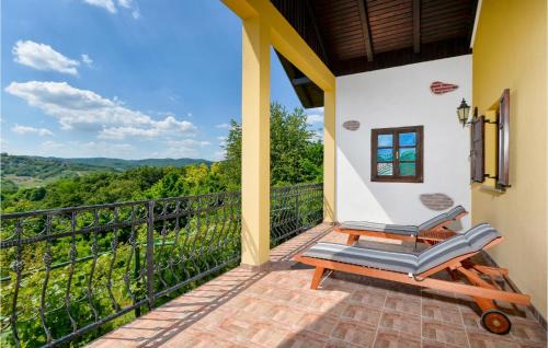 Sveti Ivan Zelina House | Amazing Home In Adamovec With Sauna