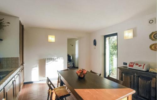 Follo House | Amazing Home In Carnea With Wifi