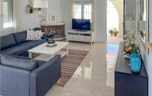 El Chaparral House | Amazing Home In El Chaparral With Wifi