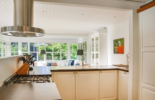 Hornbaek House | Amazing home in Hornbæk with WiFi