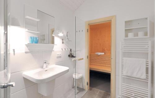 Krems II House | Amazing Home In Krems Iiwarderbrück