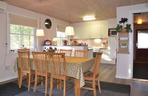 Houstrup House | Amazing home in Nørre Nebel with WiFi