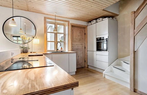 Ronne House | Amazing home in Rønne with WiFi