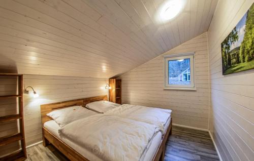 Ruhla House | Amazing Home In Ruhla With Wi-Fi