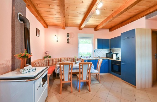 Sveti Ivan Zelina House | Amazing home in Susobreg with WiFi