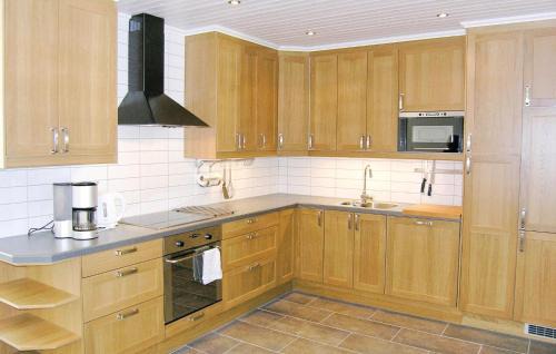 Ryd House | Amazing Home In Tingsryd With Wifi