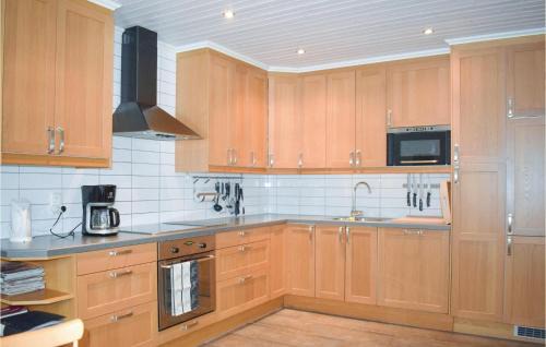 Ryd House | Amazing Home In Tingsryd With Wifi