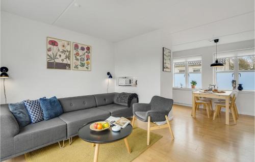 Lohals House | Amazing Home In Tranekær With House Sea View