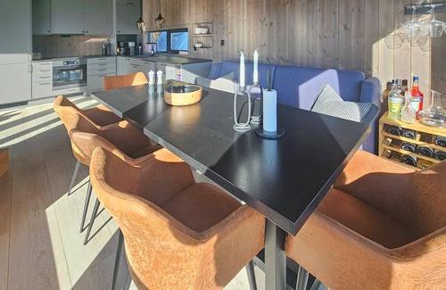 Nissedal House | Amazing home in Treungen with WiFi