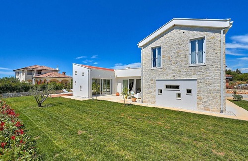 Zadar House | Amazing home in Ugljan