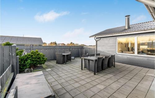 Vinderup House | Amazing Home In Vinderup With Wifi