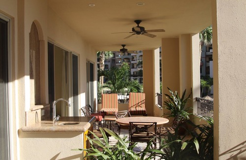 Los Cabos Villa | Amazing location-within 4 Villas from the Ocean-Overlooking Pool Area & Beach