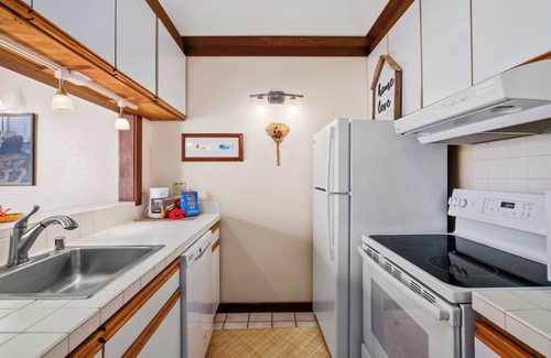 Poipu Condo | AMAZING location steps from the beach - Ohia Lehua Suite - AC, & PBAC included!