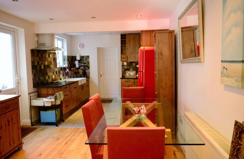 Highbury House | Amazing luxury 6 bed 3 bath Victorian house in heart of London