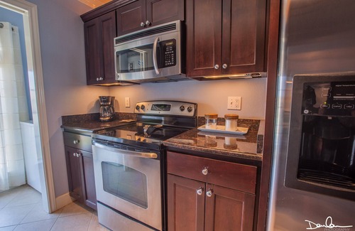 Galveston Condo | AMAZING OCEAN/BEACH VIEW at Balcony/HOT SPA/2 Pool; Close to ATTRACTIONS