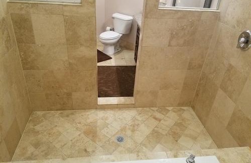 Wicker Park House | Amazing Penthouse Skyline Views!