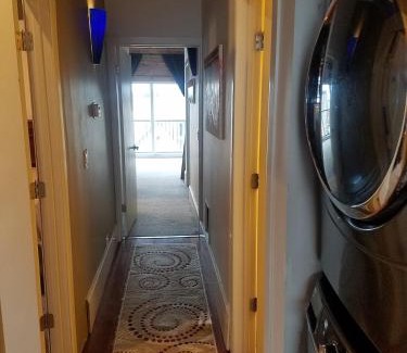 Wicker Park House | Amazing Penthouse Skyline Views!