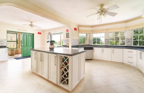 Belair House | Amazing Pool & 2 min walk to beach - Ocean View