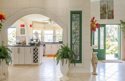 Belair House | Amazing Pool & 2 min walk to beach - Ocean View