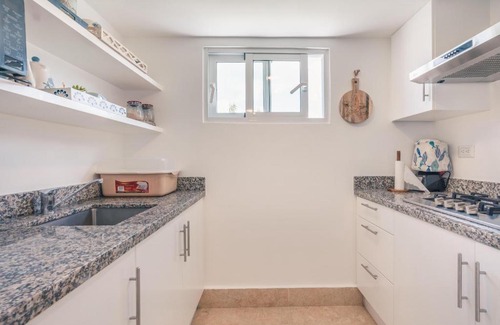 Munoz Apartment | Amazing property 1 BR at Green One