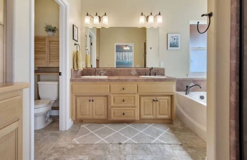 Shandon Other | Amazing Retreat in Vineyard Estate