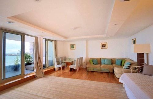 Lyme Regis Apartment | AMAZING SEA VIEWS